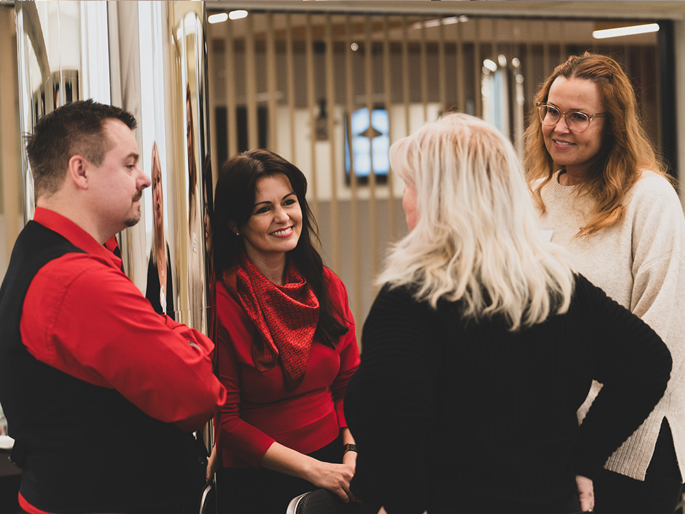 Od kontaktů ke smlouvám: Proměna konverzací v obchod